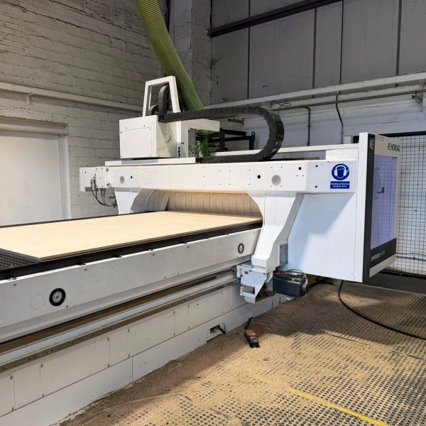 CNC routing precision machining